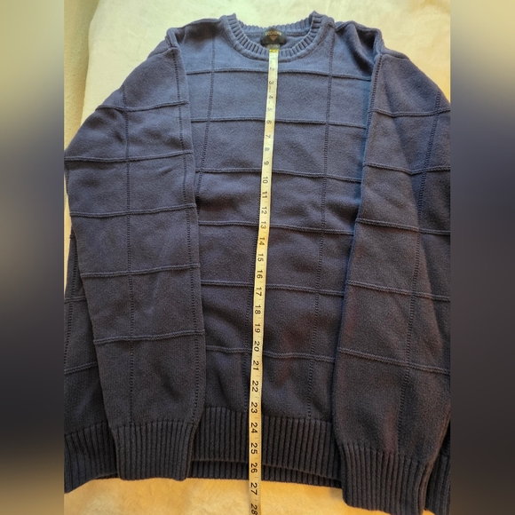 Dockers Men’s Navy Crewneck Sweater - Picture 5 of 8